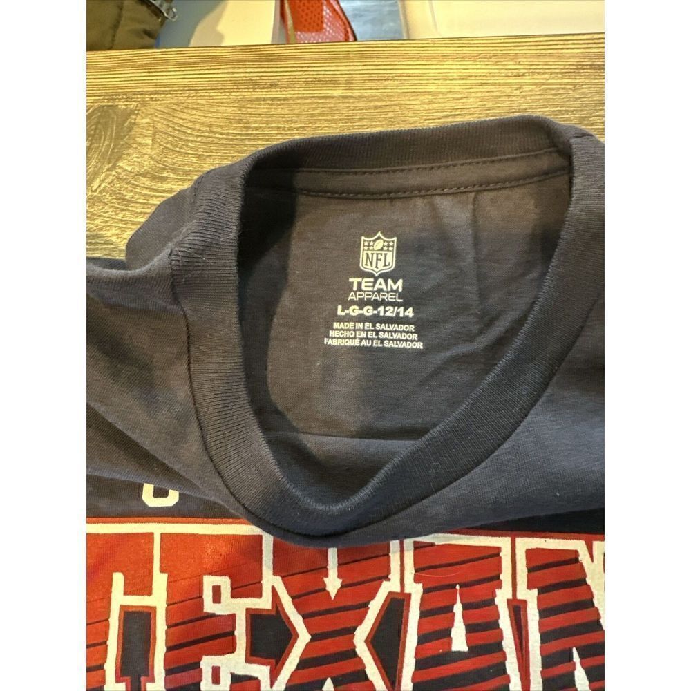 Boys Houston Texans Long Sleeve T-Shirt Size Large(12/14) Navy. NWT. 1 - Picture 3 of 6